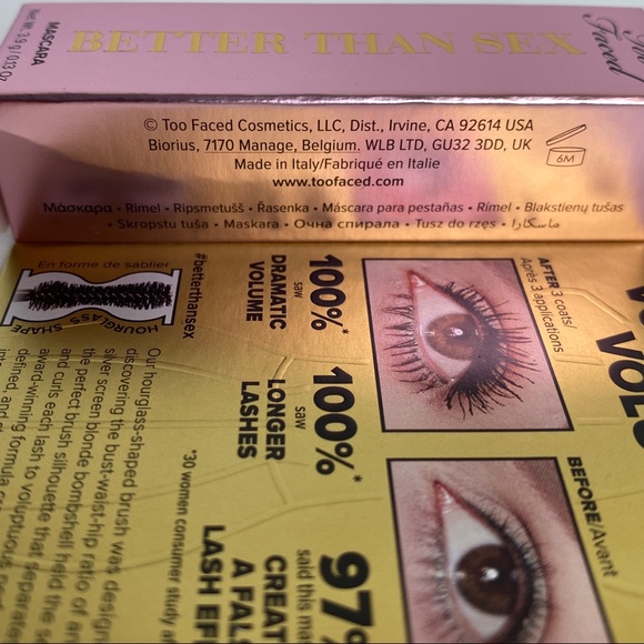 Too Faced Makeup Bag & Better Than Sex Mascara - Picture 10 of 13